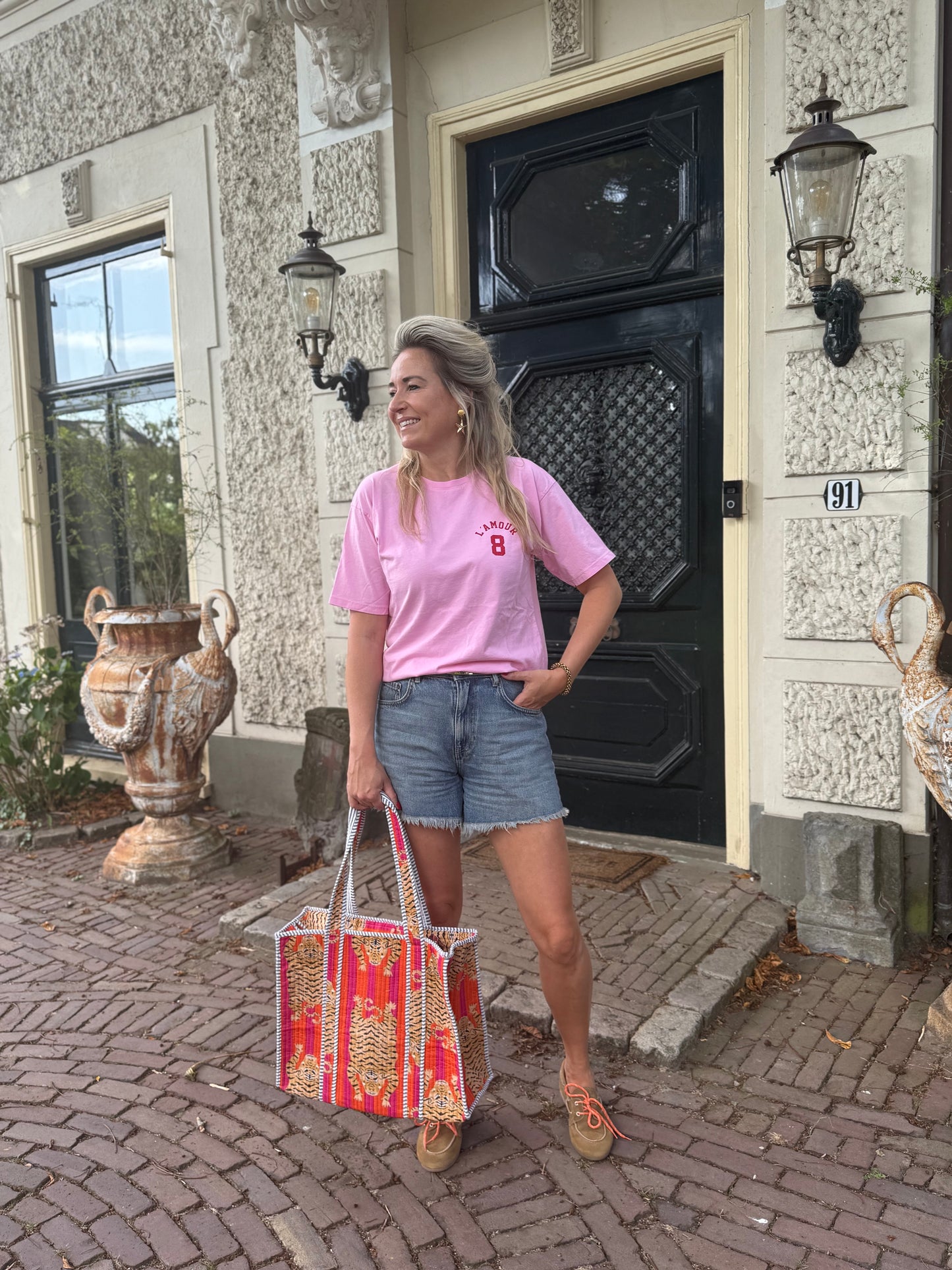 Shopper tiger