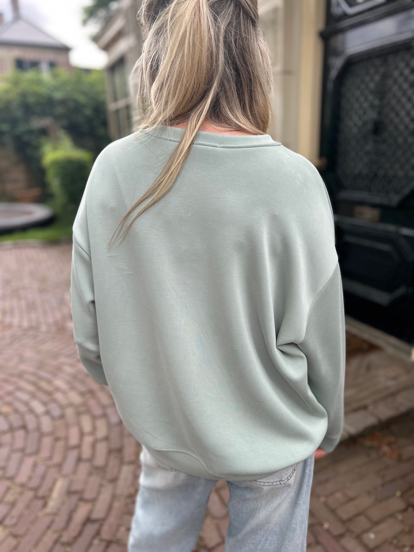 Sweater