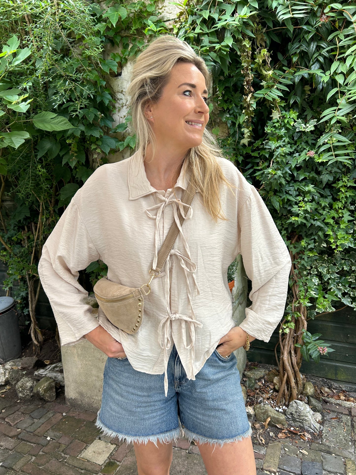 Blouse sand
