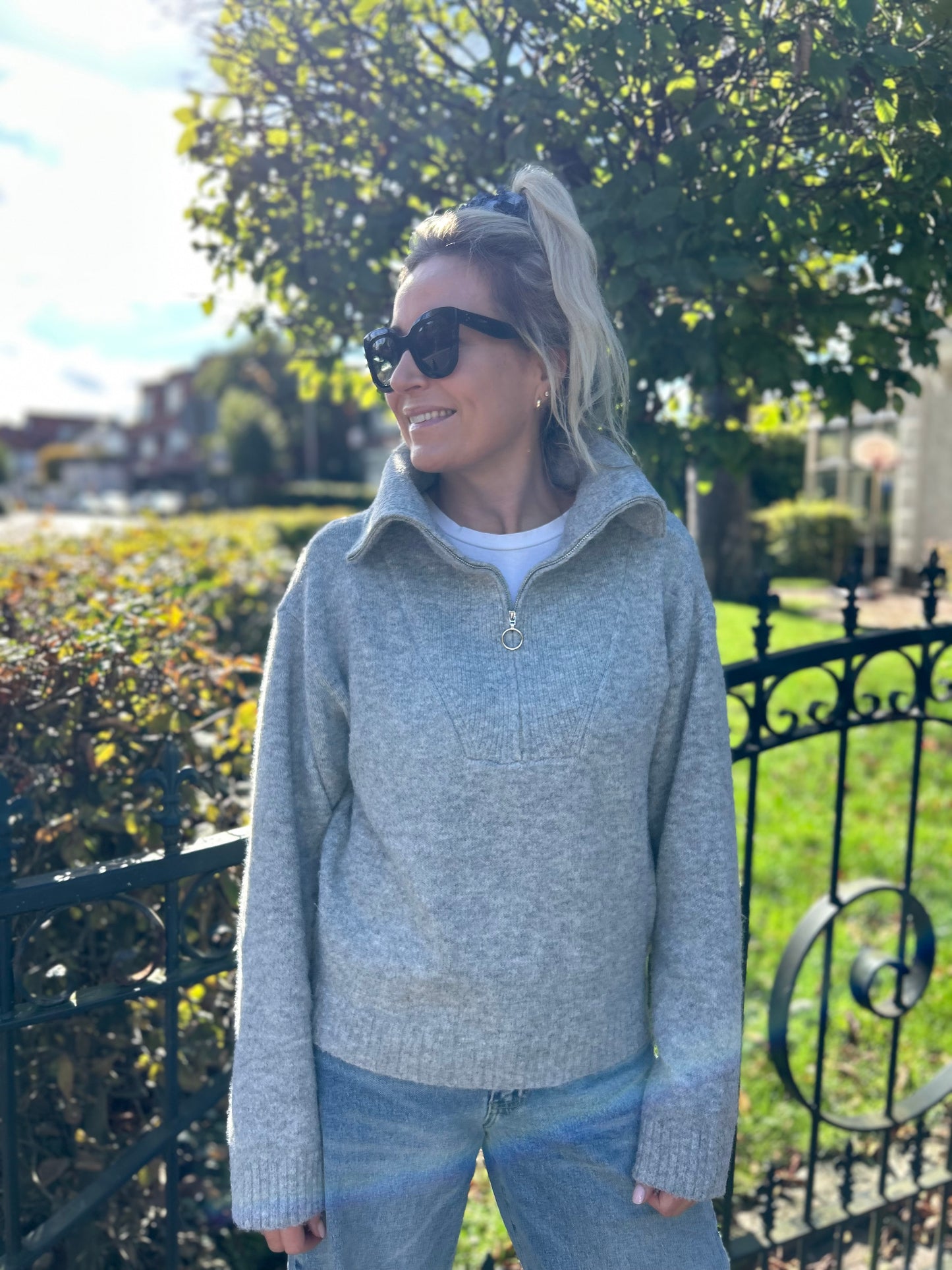 Grey zip sweater Catwalk Junkie