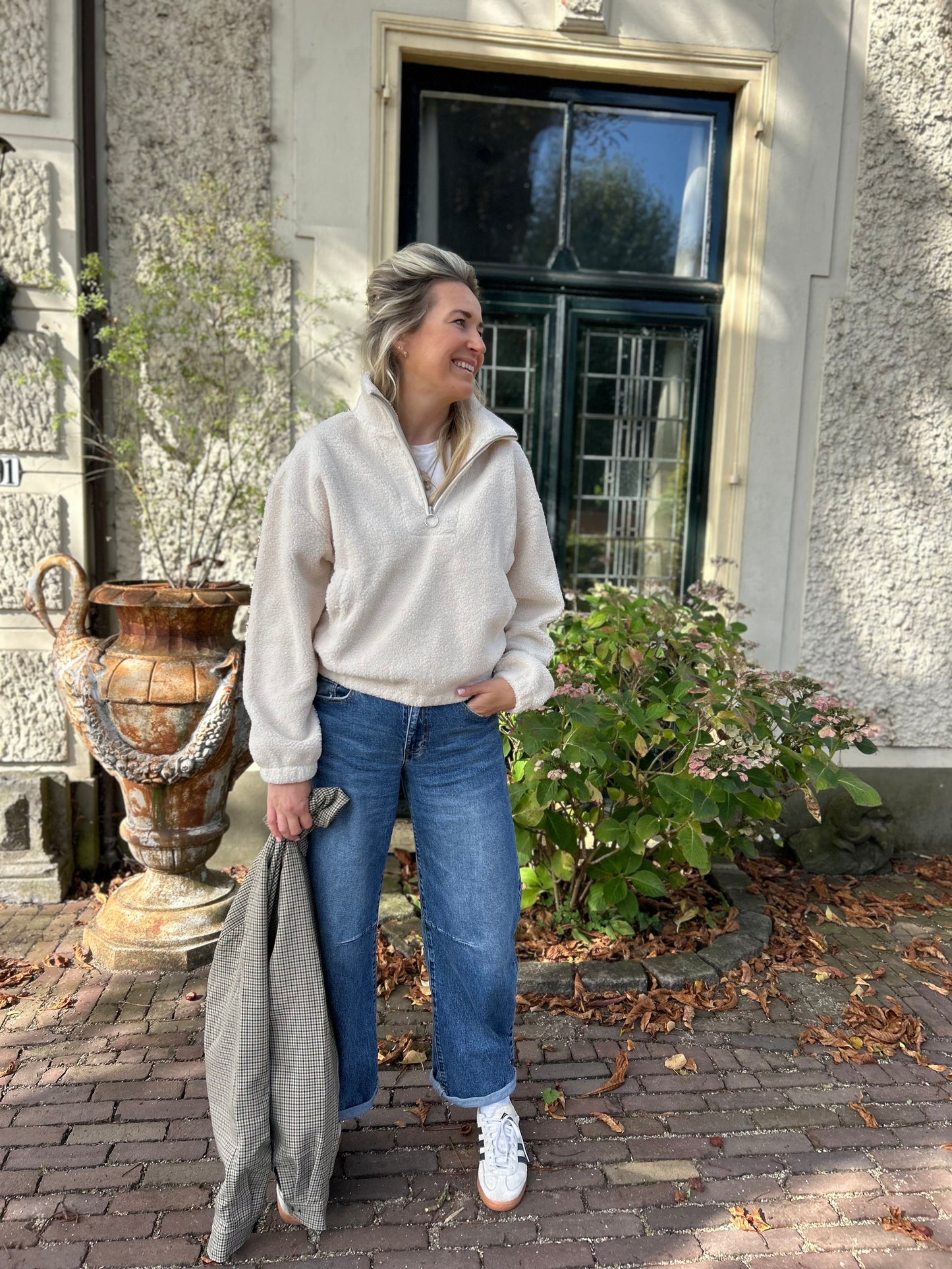 Teddy sweater Catwalk Junkie