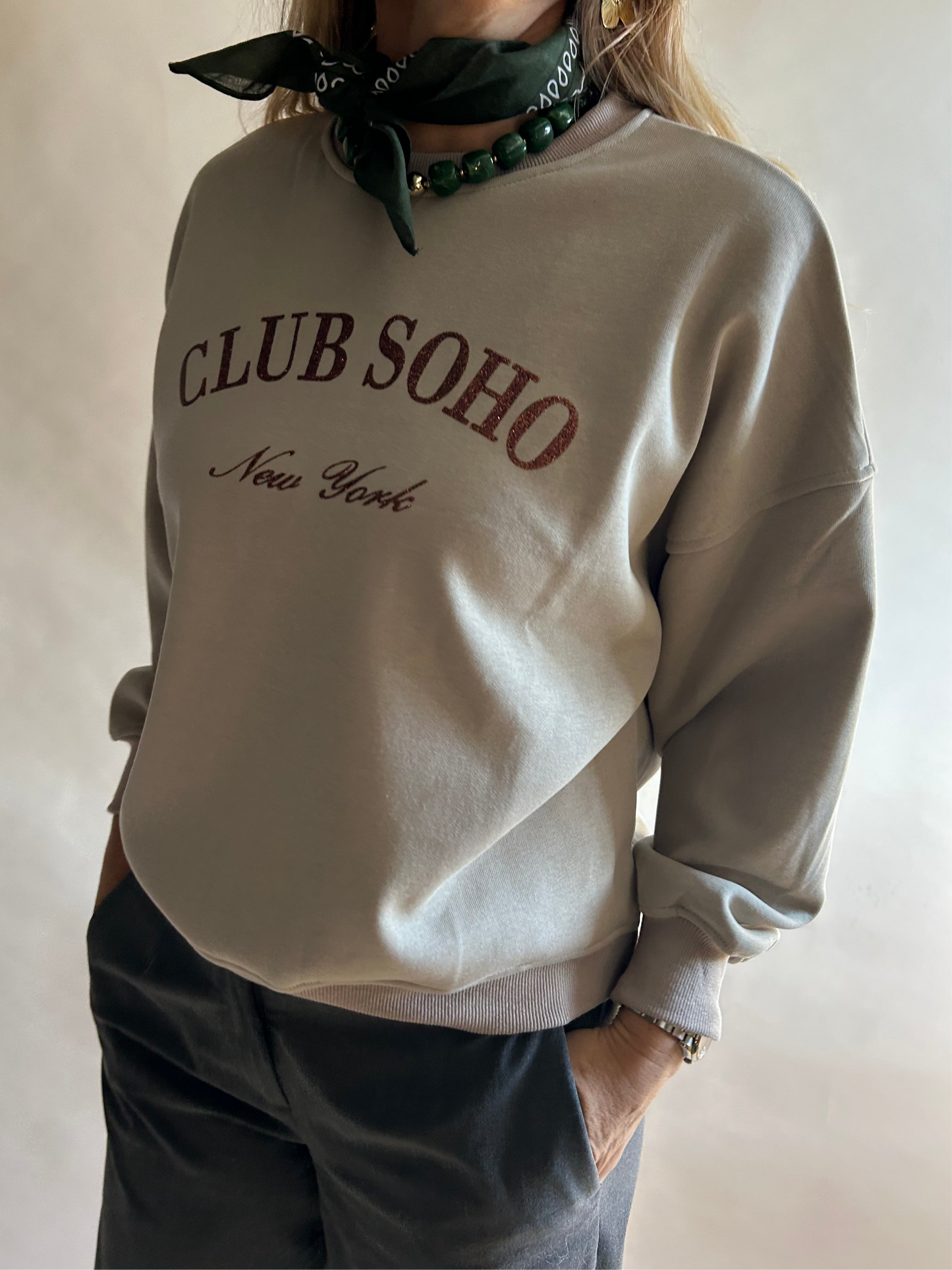 Sweater Club Soho NY beige