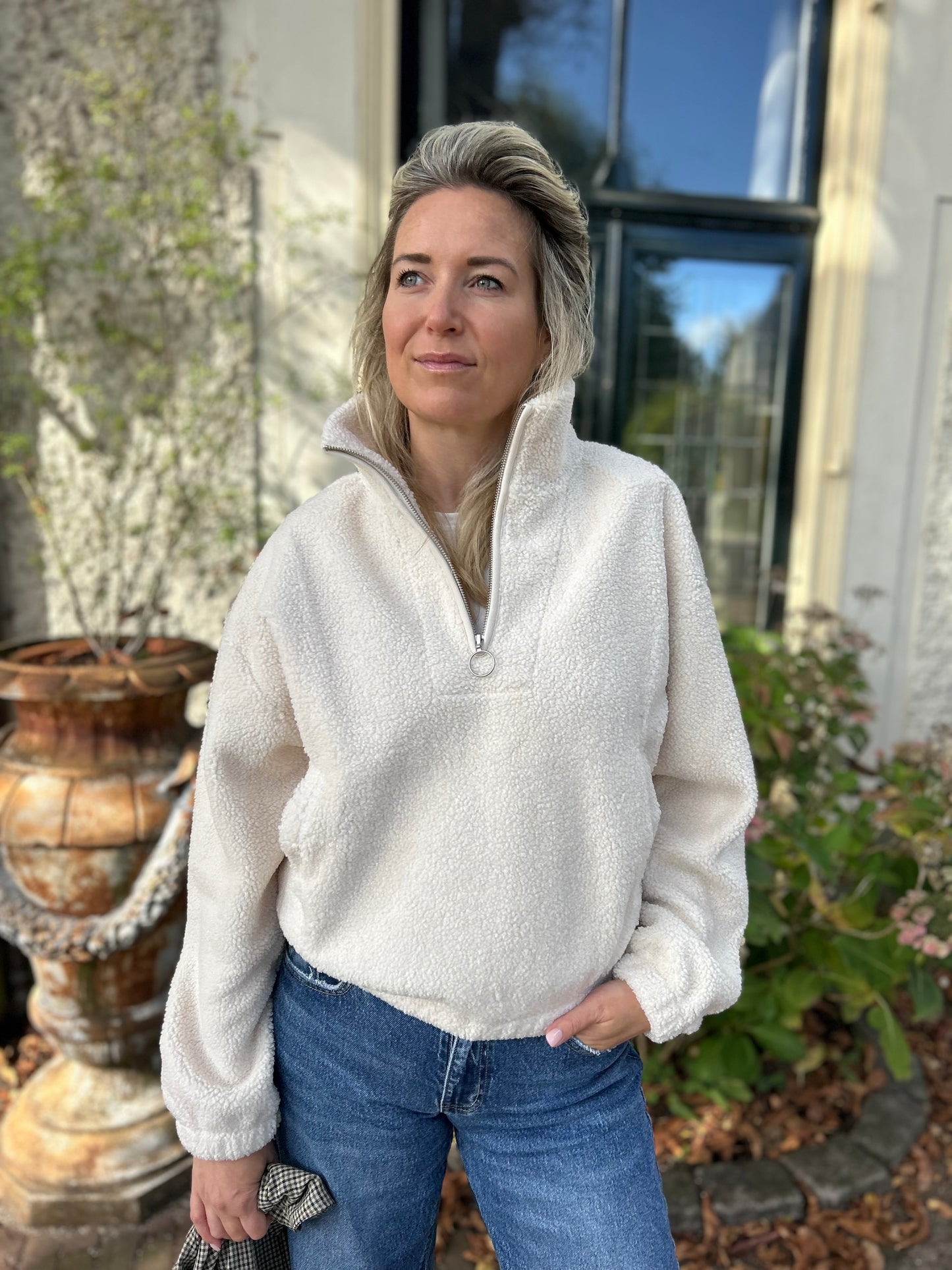 Teddy sweater Catwalk Junkie