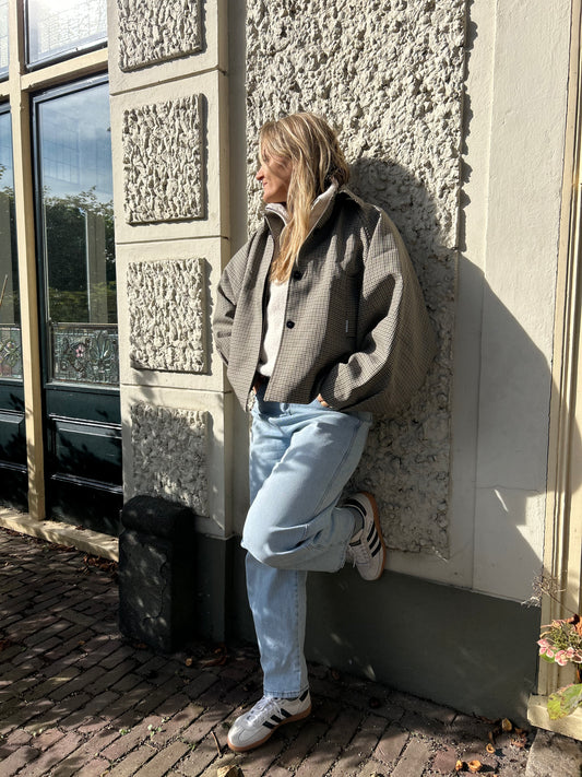 Cape Paris Catwalk Junkie